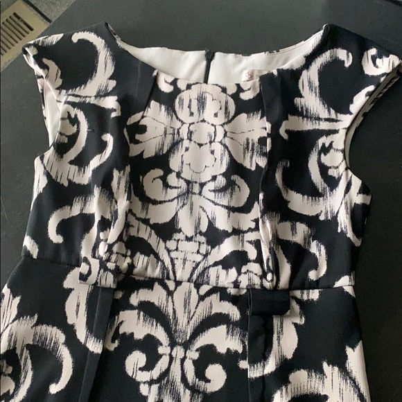 Dress - Picture 2 of 6